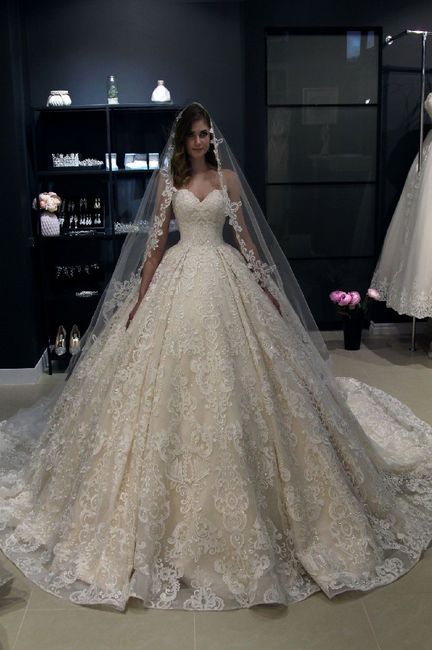 Si tu Fm tuviera que elegir tu vestido de boda.. - 1