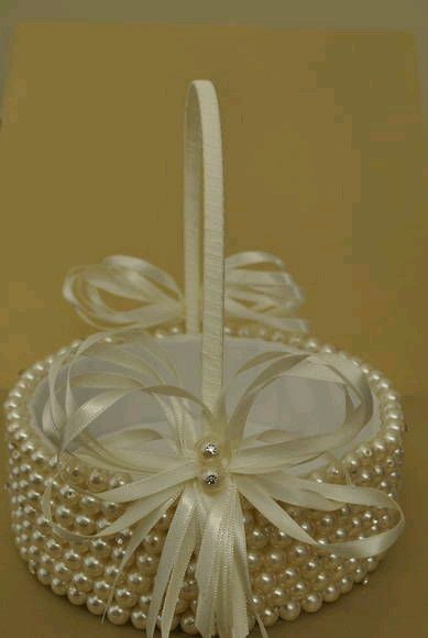 Ideas: canastas para las niñas de las flores o para las oraciones y recuerditos - 13