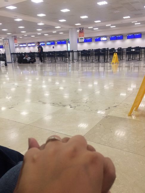 Mi niño litersl... como anillo al dedo... todos los días me pierdo viéndolo 😬💍