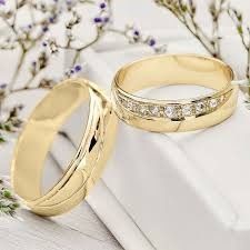 Hola chicas buenos días, eligiendo argollas. 33