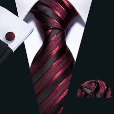 Colores: corbata del novio en rojo 11