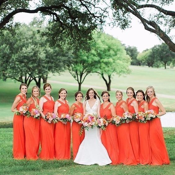 Colores : Damas en Naranja 3