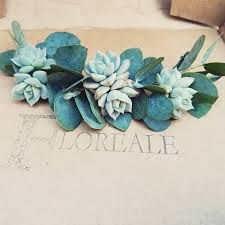 Suculentas como tocado de novia 21