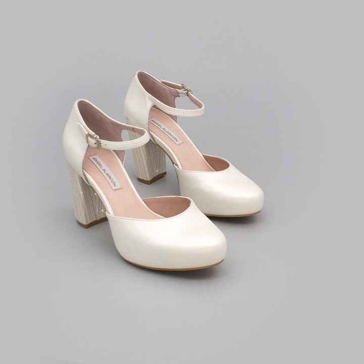 Zapatillas tacón ancho para novia. - 3