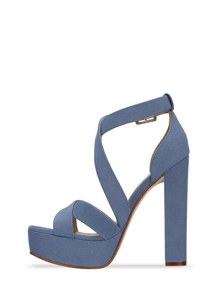 Zapatillas tacón ancho para novia. - 13
