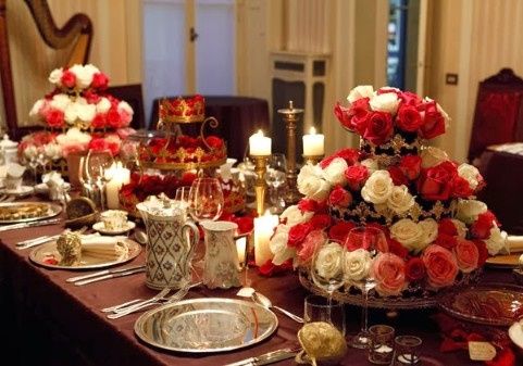 Centro de mesa blanco con rojo