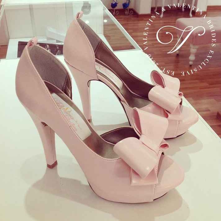 Zapatillas 1. Me gusta el diseño.