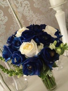 azules