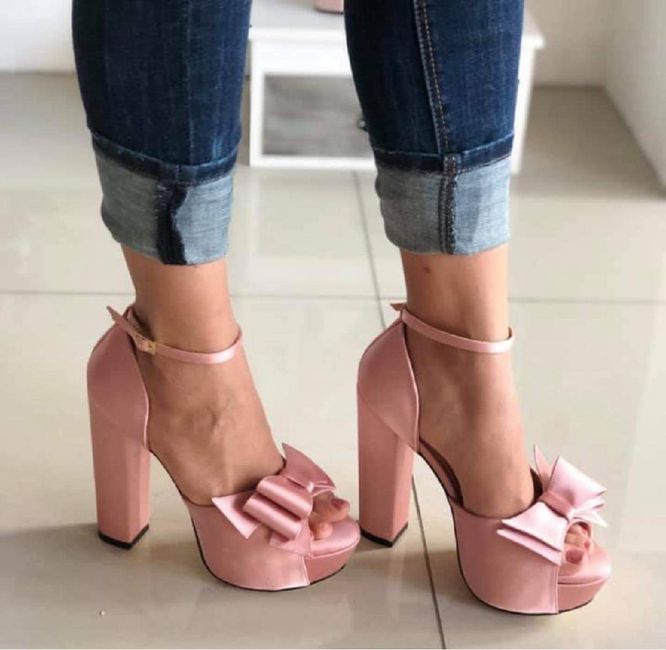 ¿Qué zapatos escogerías? - 1
