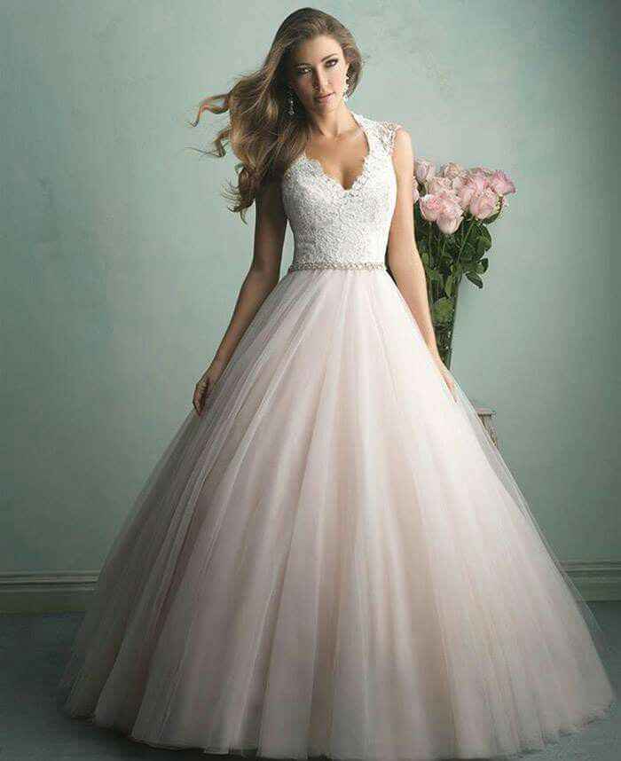 Vestidos y más vestidos - 1