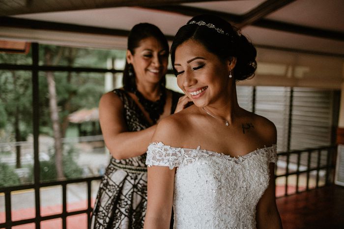Esta foto me encanta, mi mamá compartiendo mi felicidad