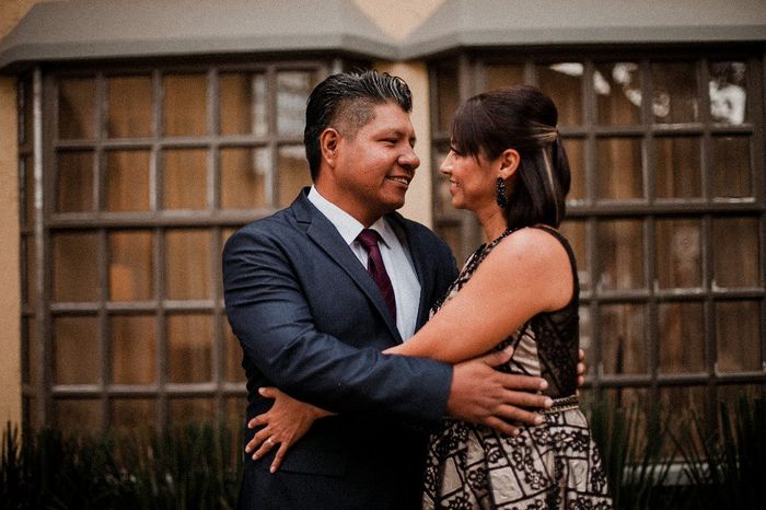 Mis papis (hace poco cumplieron 27 años de casados yay!)