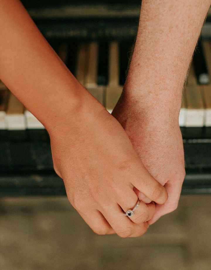 ¿como es su anillo de compromiso? - 2