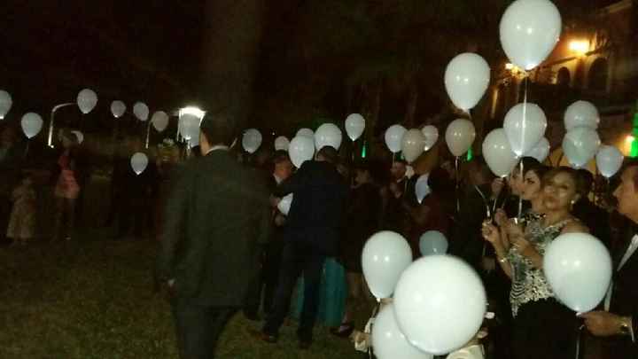 Decoración con globos y flores increíble-! - 2