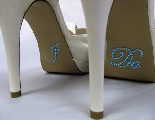Tacones con sticker de I DO