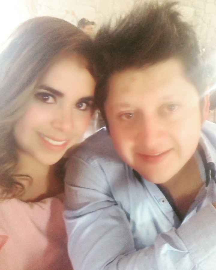 Mi esposo y yo :D