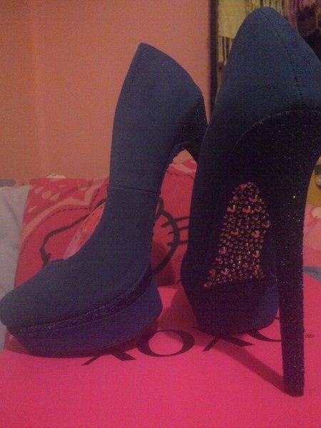 Quien llevara sus zapatos de color?? - 2