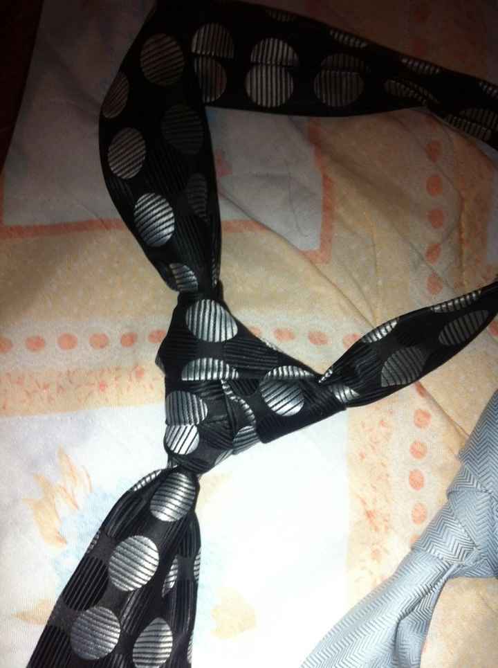 El nudo de la corbata .! - 2