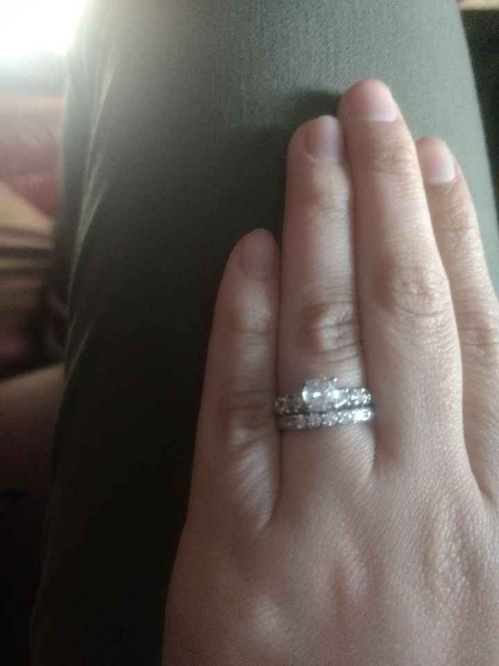 ¿como es su anillo de compromiso? - 1
