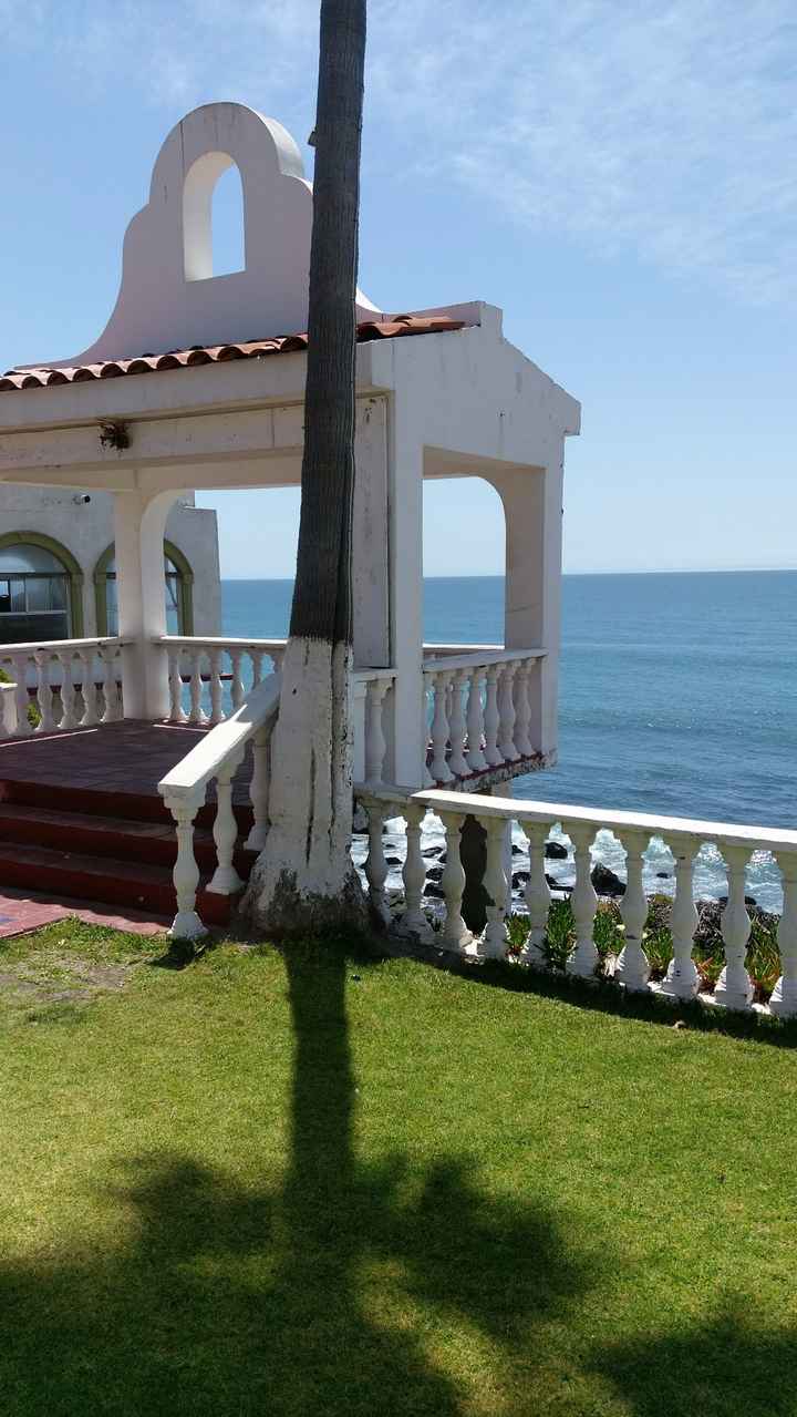 VIsta al mar y jardin
