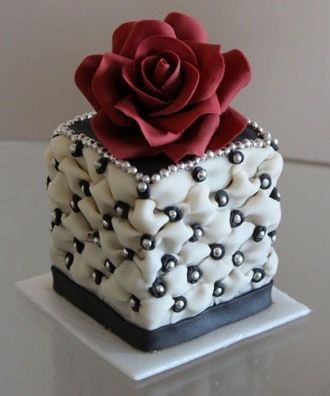 10 mini pasteles, tendencia en la mesa de postres - 2