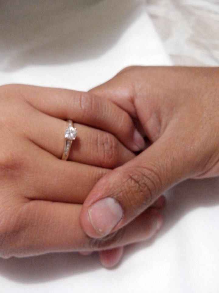 Catálogo de anillos de compromiso de Bodas.com - 1