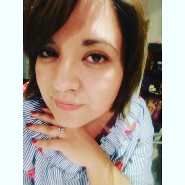 Llegó el momento de mostrar tu anillo a la Comu 💍 - 1