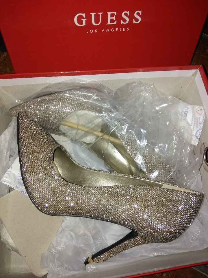 Zapatos de novia: ¿Con o sin Brillo? - 1