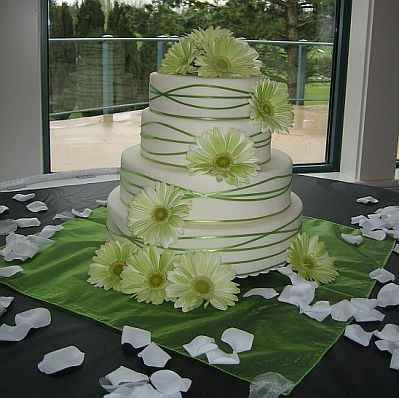 VERDE Y BLANCO PASTEL