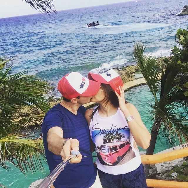 Sube una foto con tu pareja - 1