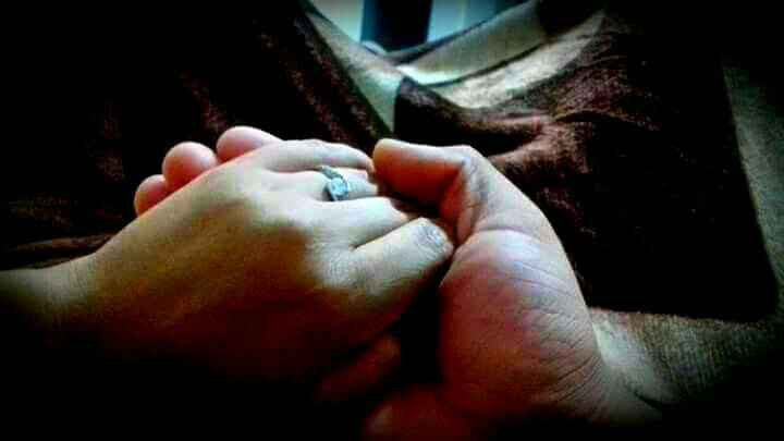 Presuman su anillo💍 - 1