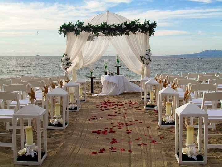 beach wedding :)
