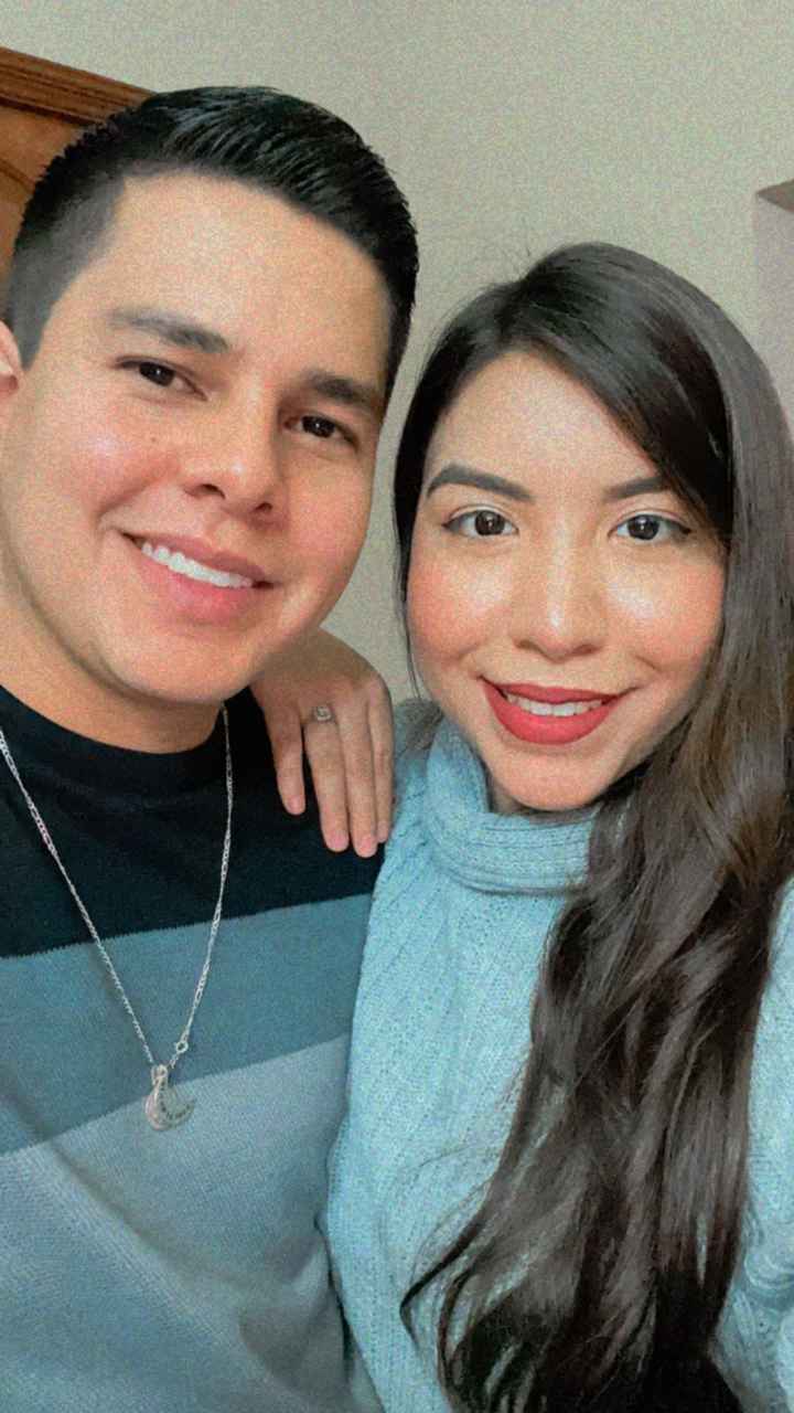 Miércoles con m  de mostrar tu foto favorita con tu esposx/prometidx - 1