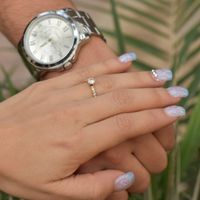 reloj  y  anillo de compromiso 