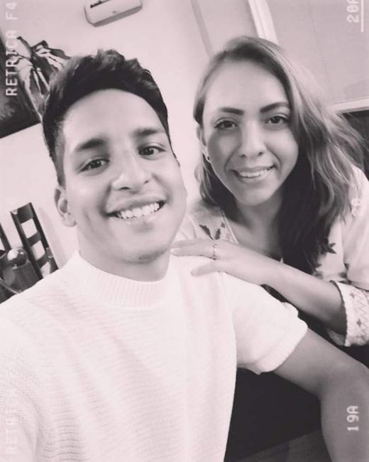 Reto con regalo: Sube una foto con tu pareja🎁 - 1