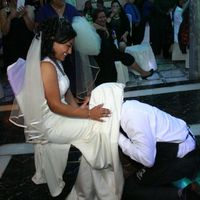 Chicas compartan una foto de su boda ,que sea divertida - 1