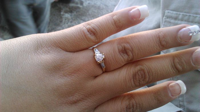 Catálogo de anillos de compromiso de Bodas.com - 1