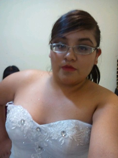 Al fin vestido en casa - 2