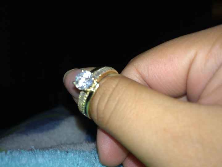 Mi anillo de compromiso  - 2