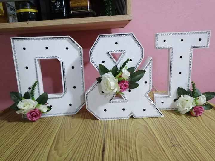 Letras para la mesa y mañana primer prueba de vestido!!!! - 1