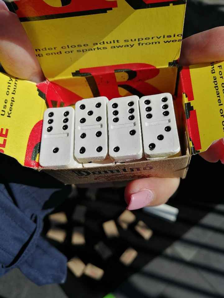 Recuerditos: Dominó gracioso 😆😆 - 4