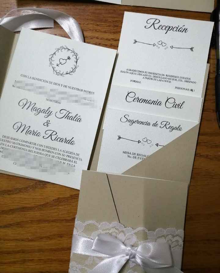 a 11 días de la boda apenas entregando invitaciones 😂 - 2