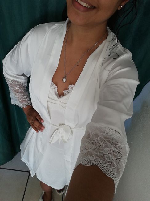 Mis batas de Aliexpress y mis pantunflas - 2
