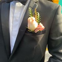 Novio, ¿te gusta este boutonniere? - 1