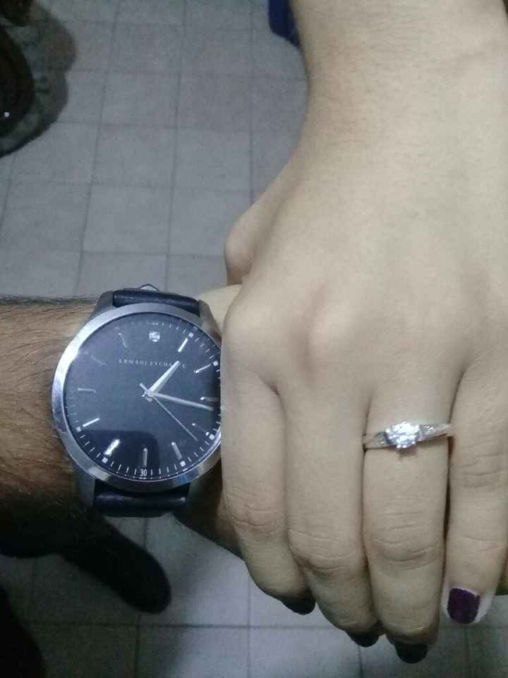  a quién  le trajo 🎅 de regalo su💍🎄?? - 1