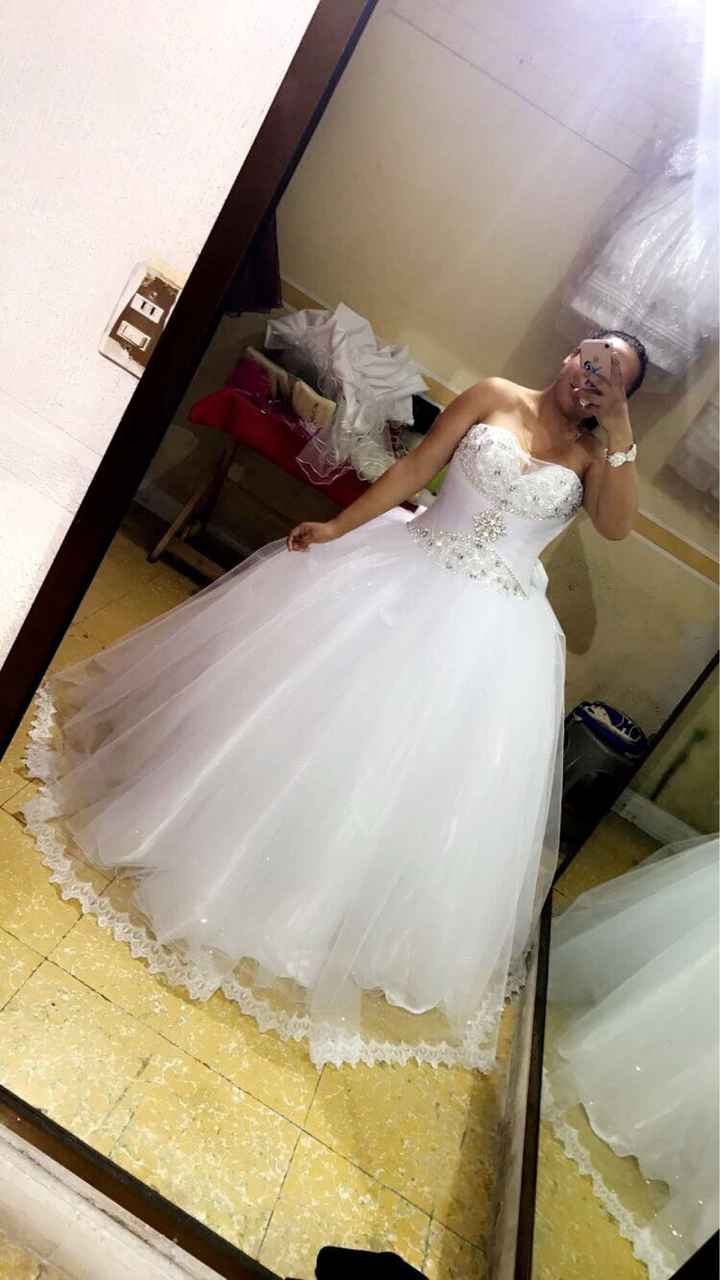  Chicas muestren una foto cuando encontraron su vestido de novia 👰🏻😍❤️ - 2