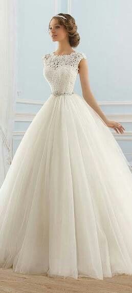 Si tu Fm tuviera que elegir tu vestido de boda.. 22