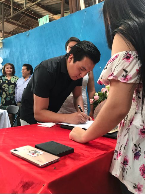 Casados ante la ley 💜🤩🤩🤩 - 4