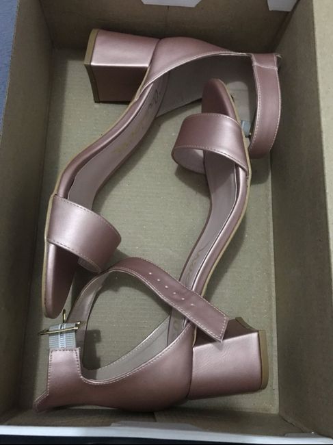 Zapatos de novia, mandarlos a hacer o comprarlos ya hechos !! - 1