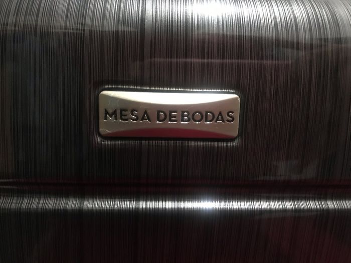 Bata de novia 👰🏽 y maleta de Liverpool 🎁 2